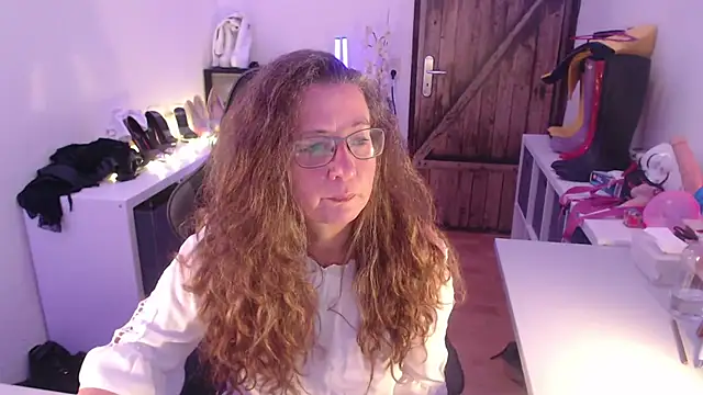 GeilesLuder75 online show from May 11, 2026, 3:07 pm