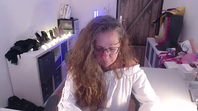 GeilesLuder75 online show from May 11, 2026, 4:04 pm