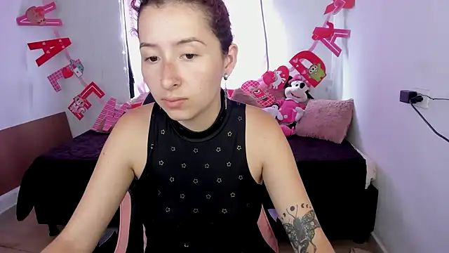 Ginger Sweetty online show from February 14, 2025, 8:26 pm