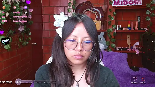 Snapshot of MidoriQuiinn chatting on March 13, 2025, 5:07 pm MidoriQuiinn online show from March 13, 2025, 5:07 pm