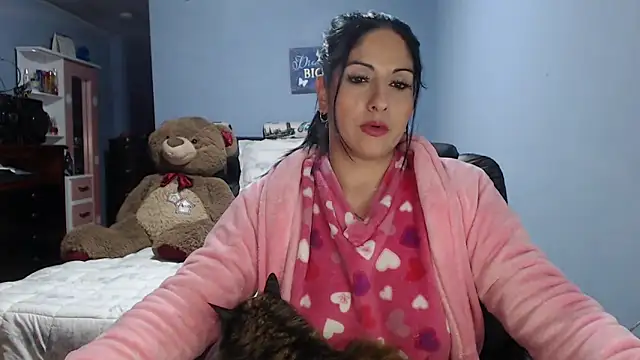 sahtlove1 online show from May 5, 2026, 12:40 am