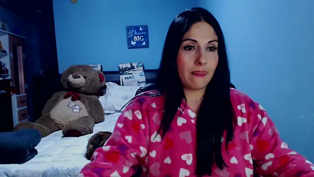 sahtlove1 online show from May 26, 2026, 2:18 am