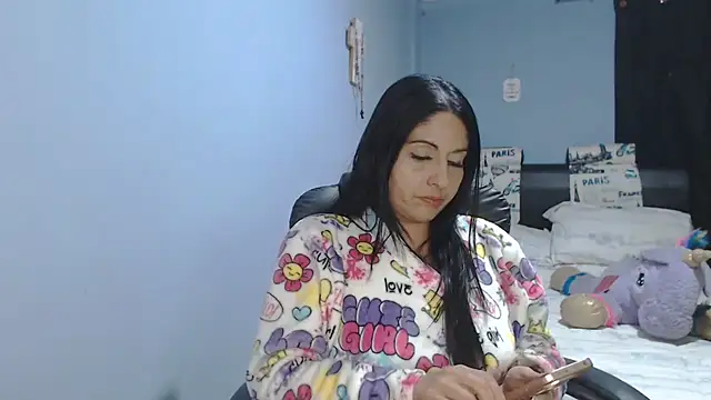 sahtlove1 online show from July 13, 2026, 2:25 am