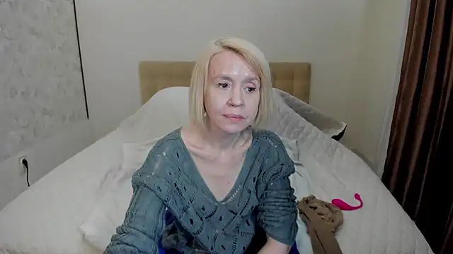 aminalive online show from February 21, 2025, 2:38 pm