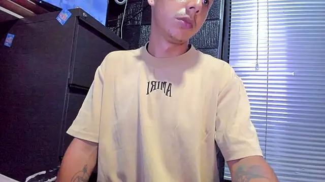 boy bigcock24cm online show from July 18, 2026, 12:48 am