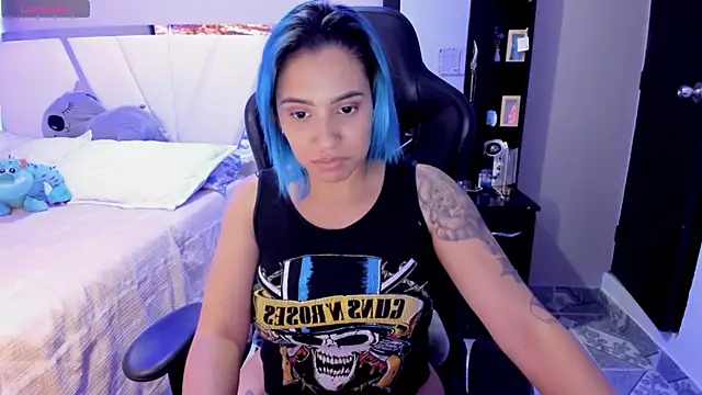 JinxSilver online show from April 10, 2026, 4:39 am