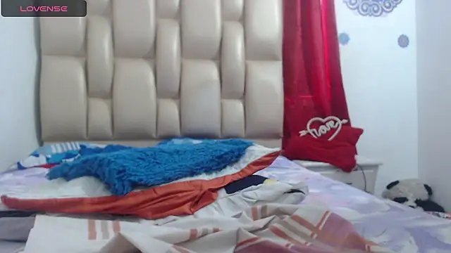 Snapshot of AmmyCollins chatting on June 20, 2026, 9:50 pm AmmyCollins online show from June 20, 2026, 9:50 pm