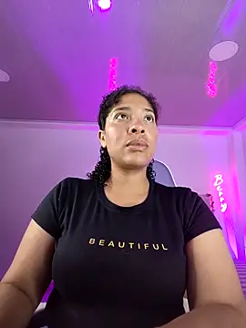 DannaBerry online show from November 4, 2025, 3:11 pm