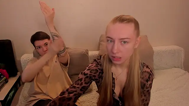 Snapshot of secret_dreams__ chatting on January 17, 2025, 8:34 am secret dreams online show from January 17, 2025, 8:34 am