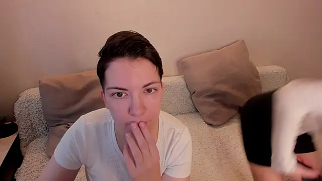 Snapshot of secret_dreams__ chatting on February 23, 2025, 8:06 am secret dreams online show from February 23, 2025, 8:06 am