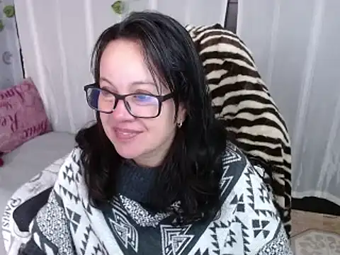 Snapshot of Sonialorens_ chatting on February 13, 2025, 2:09 pm Sonialorens online show from February 13, 2025, 2:09 pm