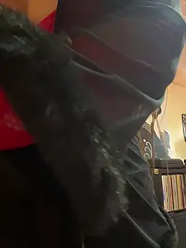 Snapshot of angelitasexy81 chatting on February 14, 2025, 10:49 am angelitasexy81 online show from February 14, 2025, 10:49 am