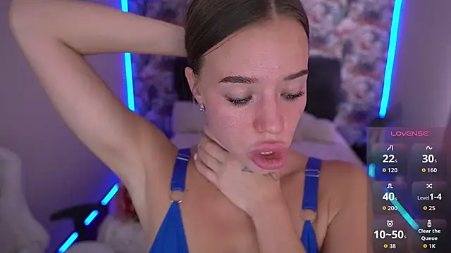 Sexy Ira online show from July 28, 2026, 11:17 am