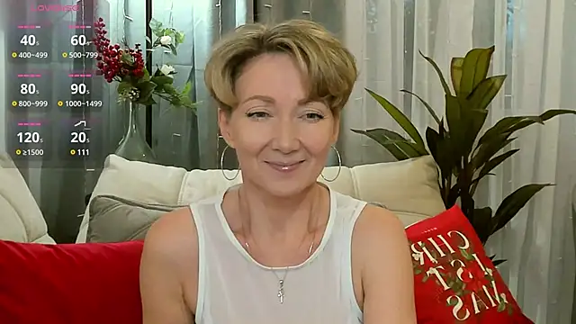 Snapshot of AkexandraFix chatting on December 10, 2024, 12:38 pm AkexandraFix online show from December 10, 2024, 12:38 pm