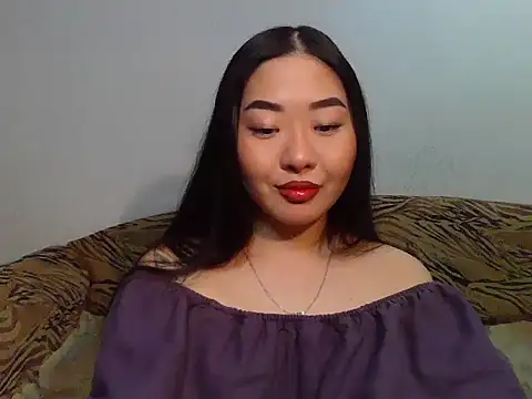Snapshot of Aleksa_Blackdream chatting on April 7, 2026, 3:18 am Aleksa Blackdream online show from April 7, 2026, 3:18 am