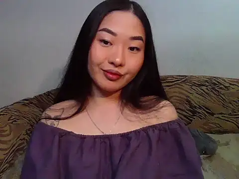Snapshot of Aleksa_Blackdream chatting on April 15, 2026, 5:09 pm Aleksa Blackdream online show from April 15, 2026, 5:09 pm