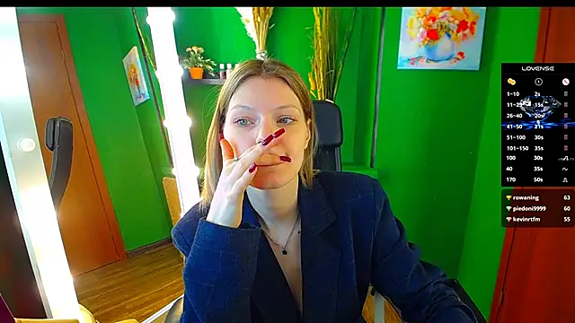 Snapshot of MaryHiggins chatting on February 13, 2025, 9:30 am MaryHiggins online show from February 13, 2025, 9:30 am