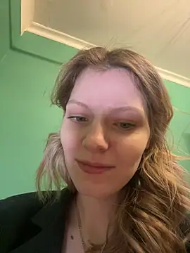 Snapshot of MaryHiggins chatting on March 8, 2025, 10:32 am MaryHiggins online show from March 8, 2025, 10:32 am