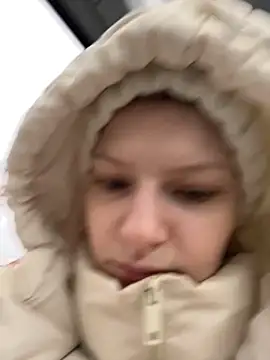 Snapshot of MaryHiggins chatting on November 17, 2025, 12:55 pm MaryHiggins online show from November 17, 2025, 12:55 pm