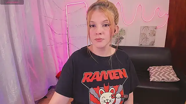MillySandlerr online show from May 1, 2026, 5:56 am