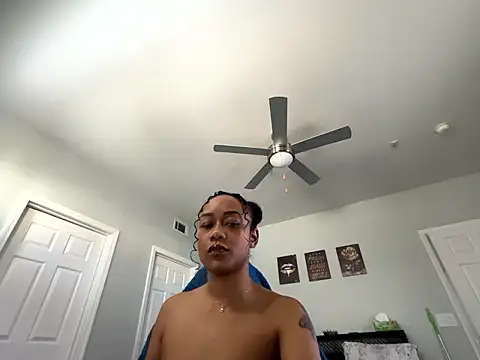 RylHoneyy online show from January 8, 2026, 9:17 pm