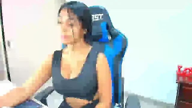 sophiax-x online show from September 15, 2025, 3:34 pm