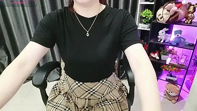 Snapshot of Yuki-yio chatting on July 6, 2026, 1:24 am Yuki-yio online show from July 6, 2026, 1:24 am