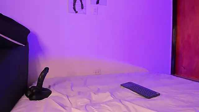 annita lopez online show from January 13, 2026, 11:10 pm