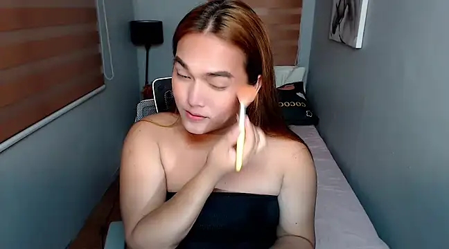 MoaningKylie online show from December 31, 2024, 1:19 pm