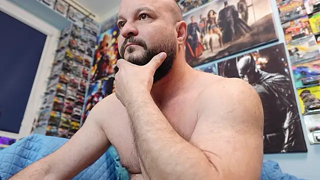 Muscle Bear online show from April 14, 2026, 6:41 am