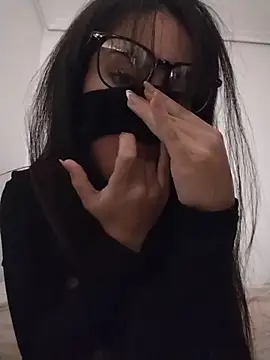 Snapshot of sarahvergen chatting on February 21, 2026, 8:54 pm sarahvergen online show from February 21, 2026, 8:54 pm