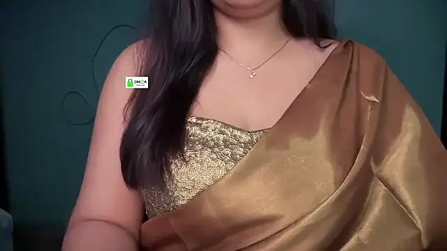 Snapshot of Sizzling__ZAARA chatting on May 11, 2026, 2:56 pm Sizzling ZAARA online show from May 11, 2026, 2:56 pm