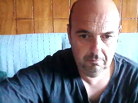 Snapshot of Hot-pico76 chatting on April 14, 2026, 4:13 pm Hot-pico76 online show from April 14, 2026, 4:13 pm