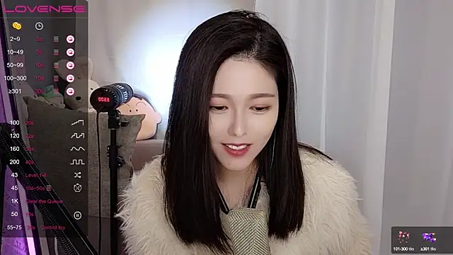 Snapshot of tw_lala chatting on December 9, 2024, 6:57 pm tw lala online show from December 9, 2024, 6:57 pm