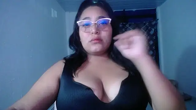 sirena 15 online show from April 26, 2026, 5:27 am