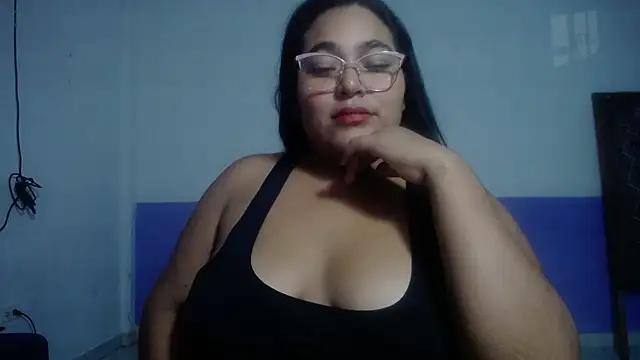 Snapshot of sirena_15 chatting on July 8, 2026, 5:23 am sirena 15 online show from July 8, 2026, 5:23 am