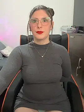 xxbbtaa online show from June 30, 2026, 2:01 am