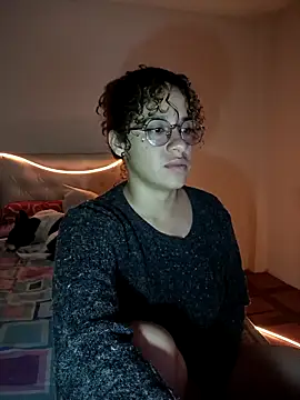 EmmaMelissa0521 online show from January 24, 2025, 4:27 am