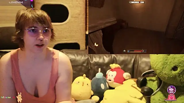 Snapshot of GamerGirl_Eve chatting on November 11, 2025, 7:14 pm GamerGirl Eve online show from November 11, 2025, 7:14 pm