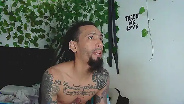 caribbeanlover1 online show from October 8, 2025, 11:52 am