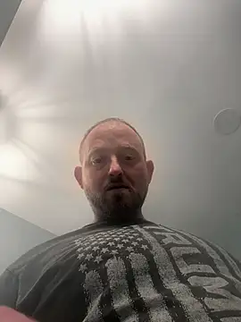 smokeymt420 online show from May 6, 2026, 7:41 pm