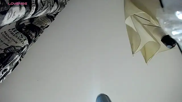 Snapshot of natahottt chatting on February 14, 2025, 1:34 am natahottt online show from February 14, 2025, 1:34 am