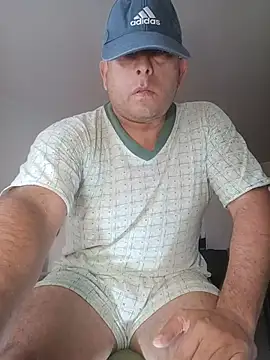 chicoguapo8 online show from July 5, 2026, 3:30 pm