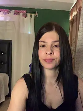Estefani 32 online show from July 29, 2026, 5:55 pm