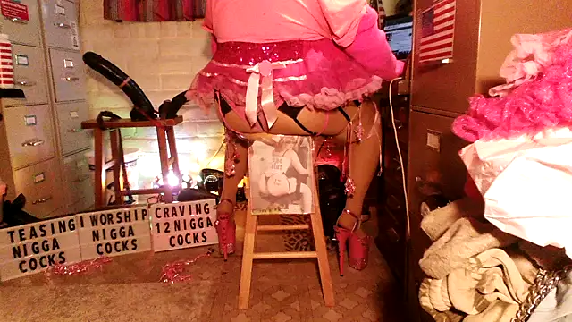 tgirljillforbbc online show from April 15, 2026, 7:58 pm