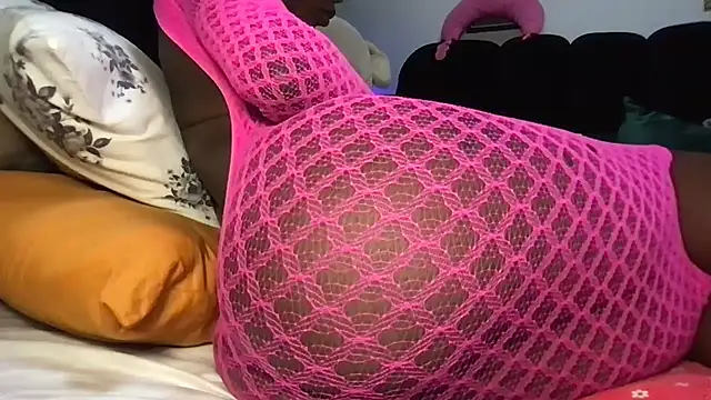 choco petite online show from March 4, 2026, 2:50 am