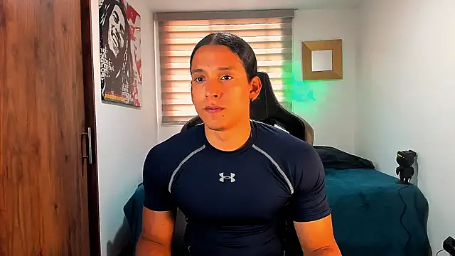 Snapshot of Liam_V chatting on January 20, 2025, 5:16 pm Liam V online show from January 20, 2025, 5:16 pm