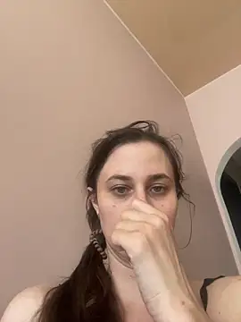 Snapshot of Flossy_Vettie chatting on June 24, 2026, 9:08 am Flossy Vettie online show from June 24, 2026, 9:08 am