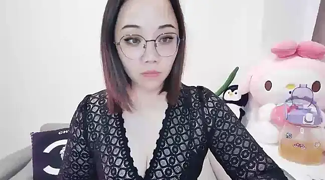 Snapshot of Giuliam chatting on March 13, 2025, 1:18 pm Giuliam online show from March 13, 2025, 1:18 pm