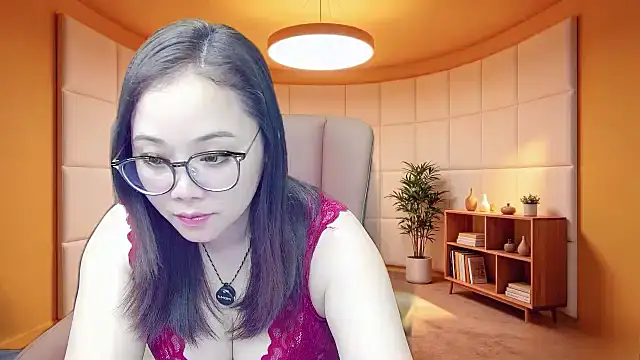 Giuliam online show from May 14, 2026, 1:29 pm